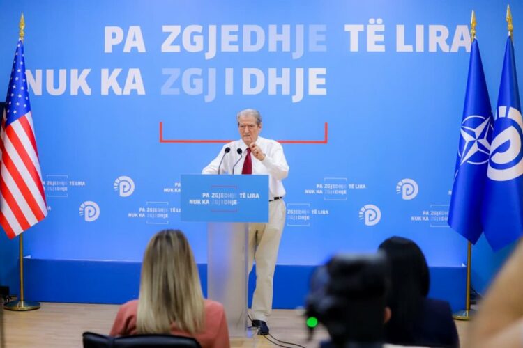 Berisha: Rama mund të ketë qenë në takim me narkotrafikantë, ekzistojnë përgjime