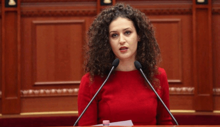 Ish-deputetja e LSI emërohet zv/ministre e Brendshme