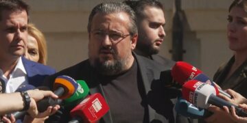 Shkarkimi i Veliajt, Teliti: Që të mos paguajmë 500 mijë euro dëmshpërblim, duhet…