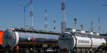 Hungaria pranon blerjen e naftës nga Rusia: Ta bëjnë edhe vende të tjera europiane