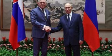 “Pezulloni furnizimet me energji në Ukrainë”, kërkesa e Putin për Sllovakinë