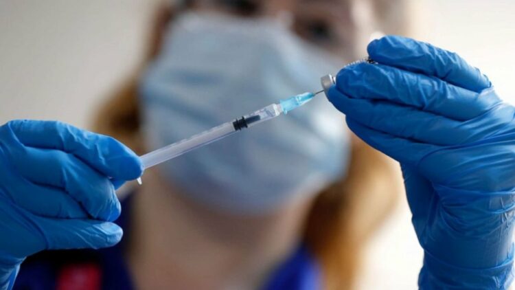 “Vendimi le të jetë personal”, Florida do heqë vaksinimin e detyruar?