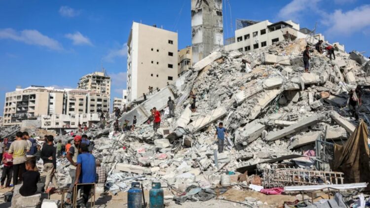 Vijojnë sulmet izraelite në Gaza, civilëve iu bëhet thirrje për evakuim