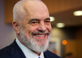 Shqipëria emëron ministren e parë në botë të krijuar nga inteligjenca artificiale