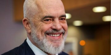 Shqipëria emëron ministren e parë në botë të krijuar nga inteligjenca artificiale