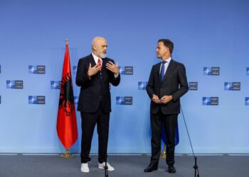 Rama nga Brukseli: Po rilindim industrinë ushtarake