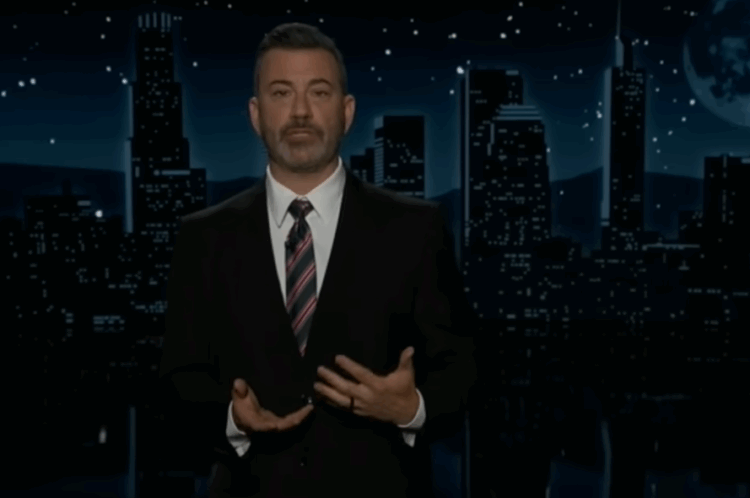 VIDEO/ Jimmy Kimmel nuk i mban dot lotët pas rikthimit në ekran