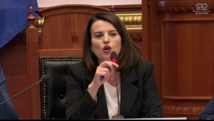Vrasja e gjyqtarit/Koçiu-opozitës: S’jam unë përgjegjëse, jeni ju me gjuhën linçuese