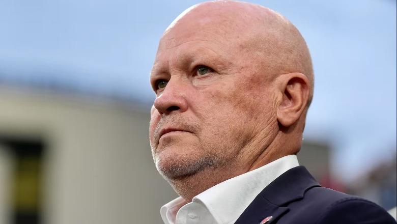 Çekia shkarkon trajnerin Ivan Hasek pas humbjes kundër Ishujve Faroe