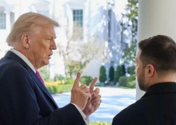 Trump paralajmëron Zelenskyn: Hiq dorë nga Donbasi ose Putini do t’ju shkatërrojë