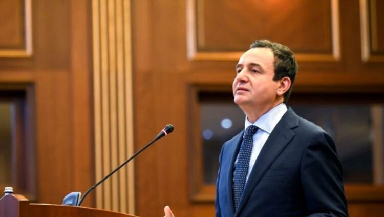 Albin Kurti prezanton emrat e kabinetit të ri qeveritar