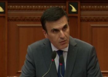 Olsian Çela në Kuvend: Po hetohet përdorimi i administratës në fushatë zgjedhore