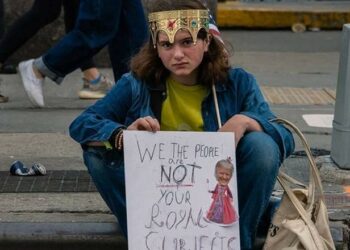 A po sundon Trump si një Mbret?