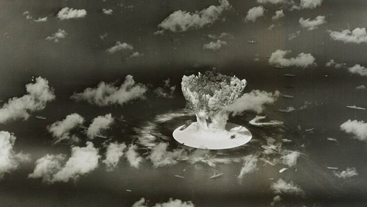 Trump i përgjigjet Putin: Le të rifillojmë me testimin e armëve bërthamore