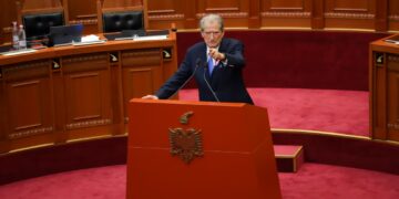 Berisha: Ish-drejtuesit e UÇK do marrin pafajësinë, Rama i ka duart e zeza