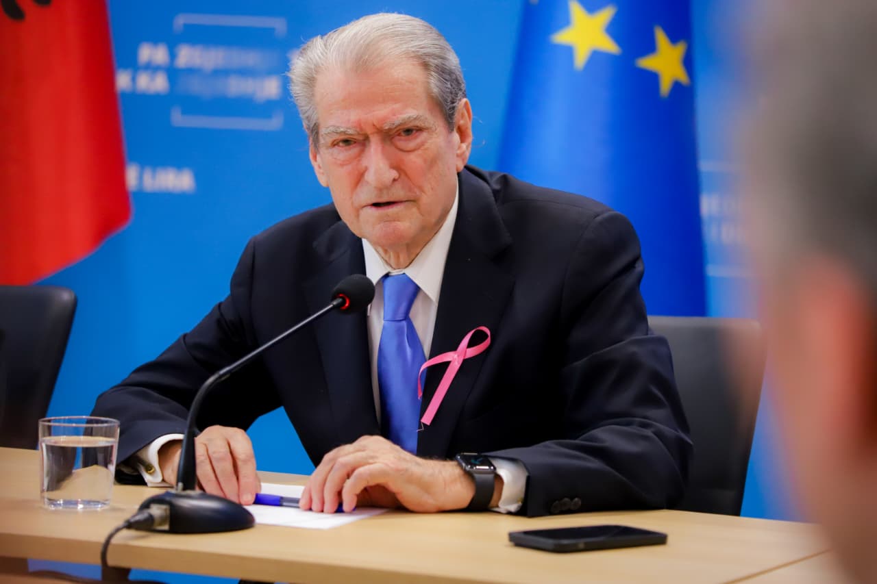 Berisha: “Sherri” mes Ramës dhe Veliajt nisi për foton me Kamala Harris