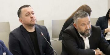 I hapet rruga Gjergji Nikës, mund të garojë si kandidat i pavarur për bashkinë Vlorë