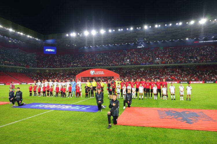 FIFA gjobit FSHF-në për incidentet jashtë stadiumit