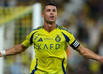 Cristiano Ronaldo bëhet futbollisti i parë miliarder