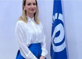 Ish-kryetarja e PD në Sarandë merr detyrën si nënkryetare e bashkisë
