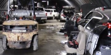 Zbulohet tuneli i mbushur me makina të vjedhura