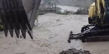 Moti i keq, përmbyten disa banesa në Vaun e Dejës