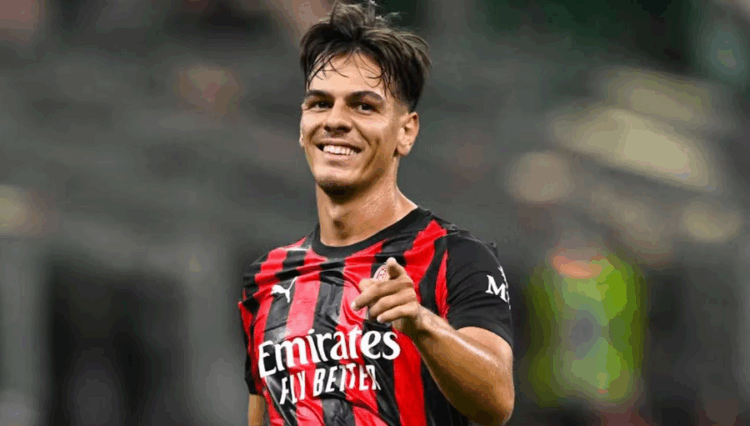 Ardon Jashari kthehet në stërvitje me Milanin