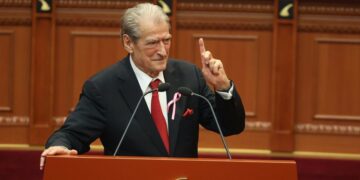 Berisha: Qytetarët presin 16 vite për një proces gjyqësor, ka pasojë vetëgjyqësinë