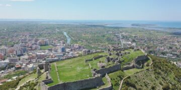 Tjetërsimi i pronave në Lezhë, lëshohen 10 urdhër-arreste