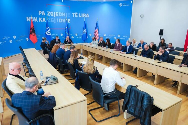 Berisha: Me aleatët kemi biseduar modelin, jo emrin e kandidatit për Tiranën