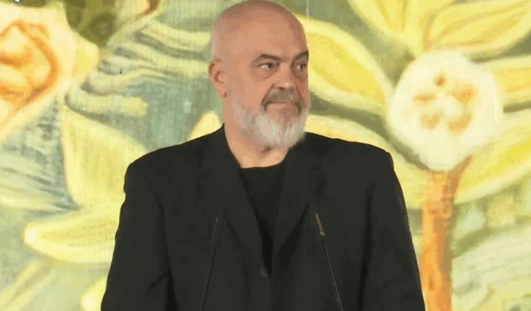 Parku i Besimit në Petrelë, Rama: Pres me padurim që kjo nismë të gjejë hapësirë