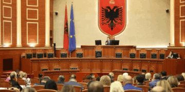 Kuvend, diskutime dhe ngritja e Komisioneve të Reformës Zgjedhore dhe Territoriale