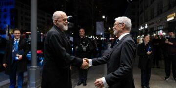 Rama vizitë në Berlin, merr pjesë në forumin ndërkombëtar të nivelit të lartë