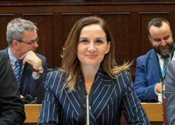 Tabaku në Dhomën e Lordëve: Shqipëria ka ekonomi të deformuar nga paratë e pista