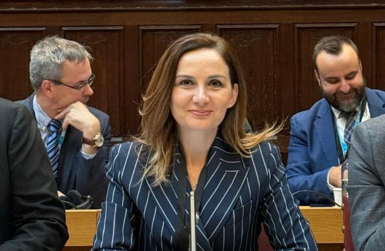 Tabaku në Dhomën e Lordëve: Shqipëria ka ekonomi të deformuar nga paratë e pista