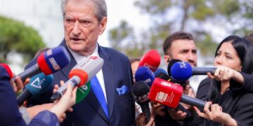 Rrëzohet kërkesa e PD për shkarkimin e Peleshit, Berisha: Këta flasin përçart