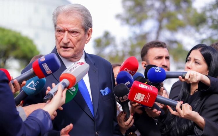 Rrëzohet kërkesa e PD për shkarkimin e Peleshit, Berisha: Këta flasin përçart