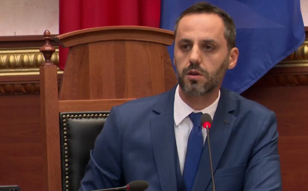 Lamallari opozitës  Nuk keni turp  mos bëni kapital politik me prokurorë e gjyqtarë