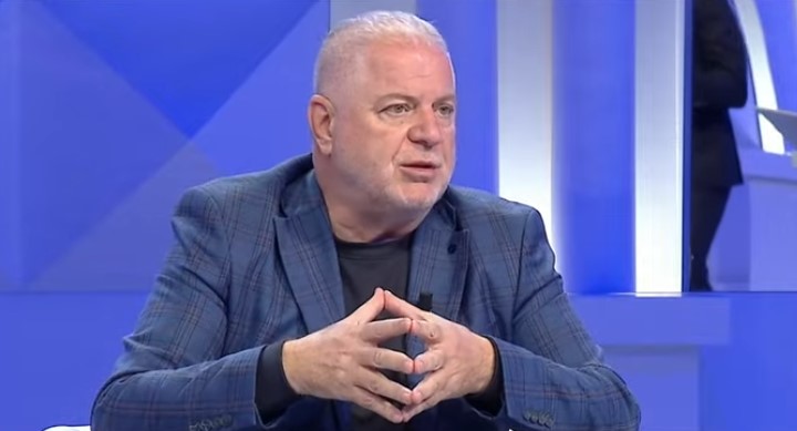 Gara për Tiranën  Haxhiu për Binajn  Një djalë simpatik  asgjë më shumë