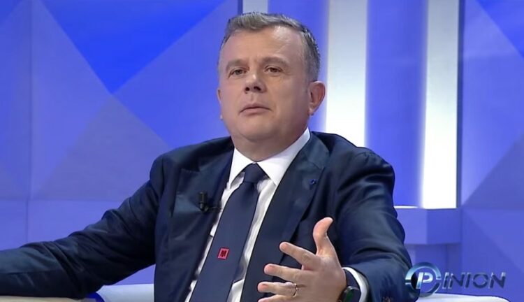 “Të shoh të shqetësuar”,Balla tregon se çfarë i tha Asllani para ndeshjes me Serbinë