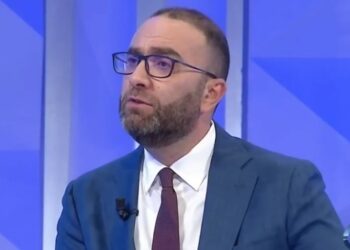 Pse PD kërkon shkarkimin e Begajt? Bardhi: Ka shkelur Kushtetutën shtatë herë