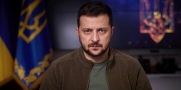 Zelensky: Putin e di se ekziston një armë që mund ta ndryshojë rrjedhën e luftës