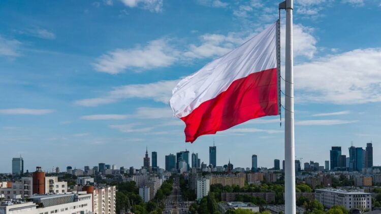 Reforma e re tatimore në Poloni, taksë zero për prindërit që rrisin të dy fëmijë