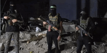 Thyhet armëpushimi, Hamasi hap zjarr ndaj një automjeti në Rafah