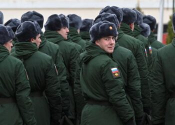 Luftua në Ukrainë/ Pse në Rusi po ulen shpërblimet për ushtarët?