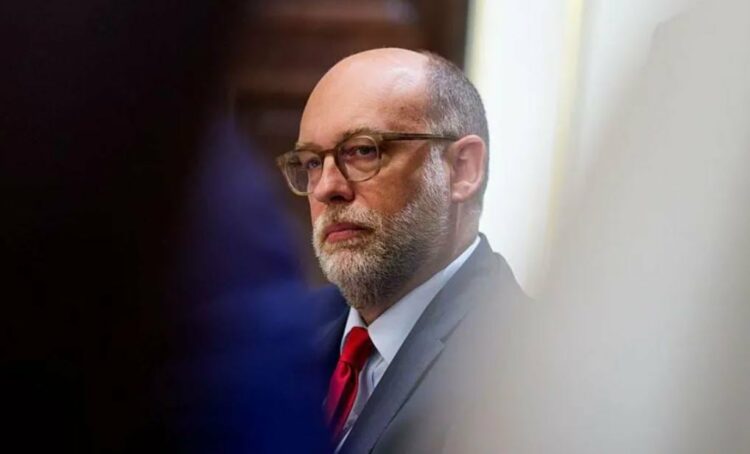 Administrata Trump fillon të pushojë nga puna mijëra punëtorë