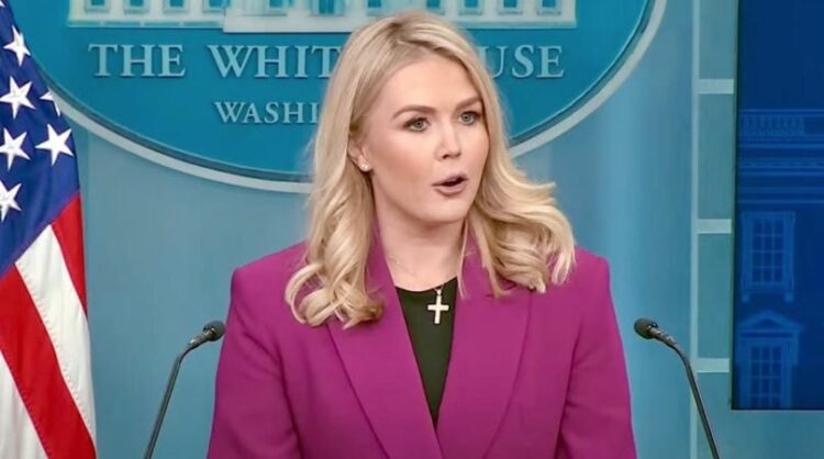 Takimi i Trump me Putin në Budapest? Leavitt-gazetarit: Mamaja jote e zgjodhi vendin