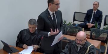 Veliaj: Kryetarët e bashkive, nën presion nga prokurorët për t’i futur fisin në punë