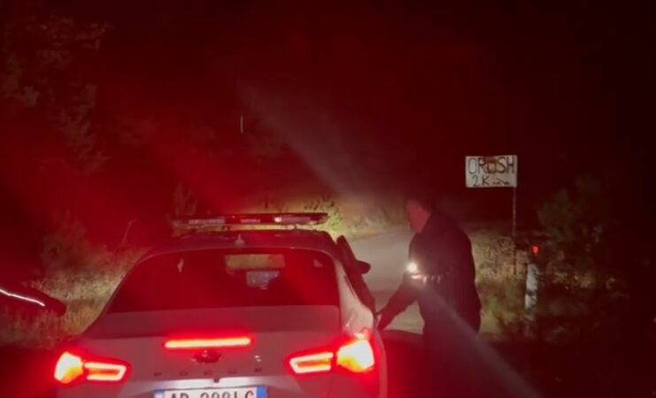 Dorëzohen dy të dyshuarit për terrorizëm në Pukë