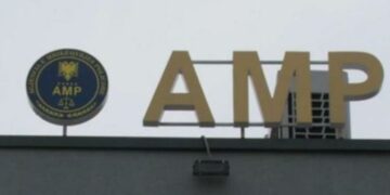 Ndërhyu në sistemin e gjobave, AMP pezullon nga detyra efektivin e Elbasanit
